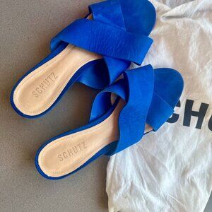 Schutz Flat Crossover Sandals 9.5
